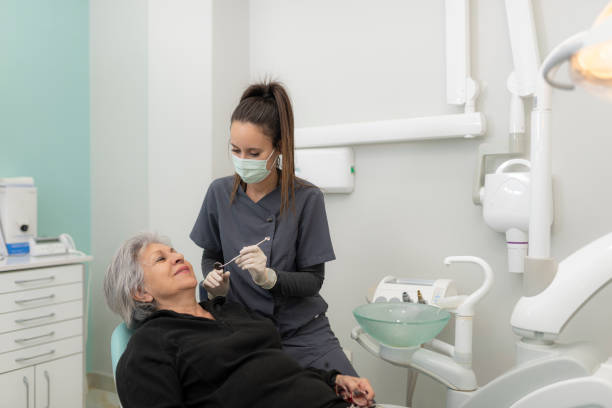 Best Cosmetic Emergency Dentistry in Holly, MI