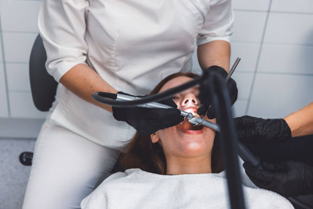 Best Emergency Tooth Extraction in Holly, MI